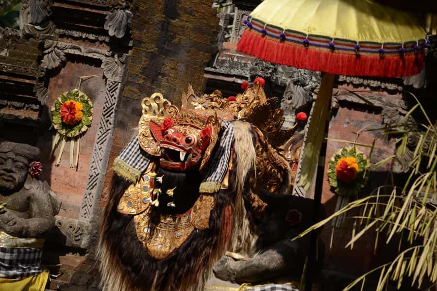 Ubud: Barong & Kris Dance Show at Batubulan - The Experience Breakdown