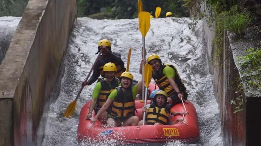 Ubud: Gorila Face ATV Quad bike & Rafting - White Water Rafting on the Ayung River: An Exciting Splash