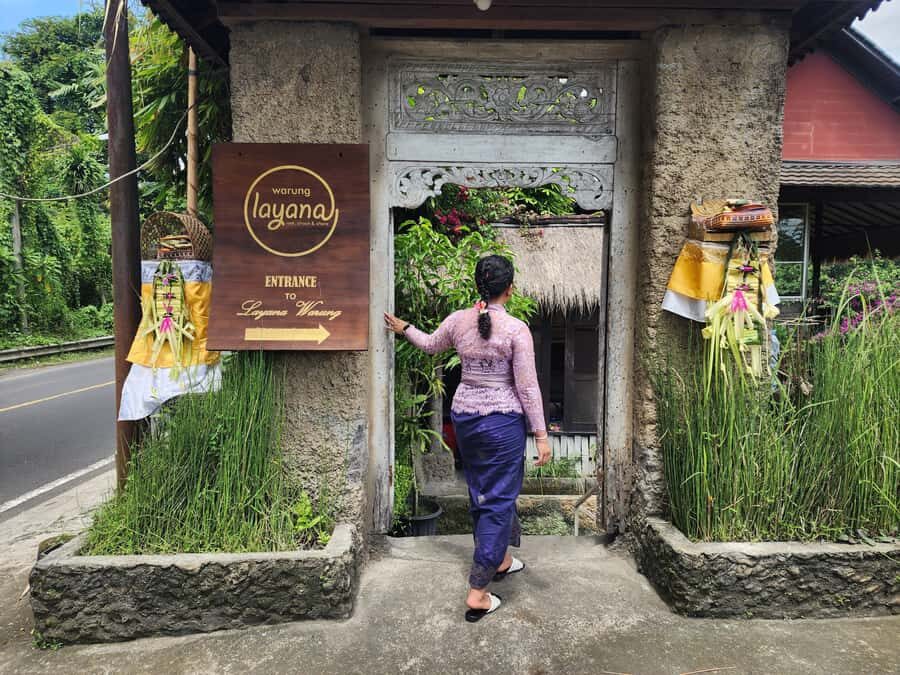 Ubud: Hidden Waterfalls, Rice terrace & Cliffside Dining - Exploring the Hidden Waterfalls and East Ubud