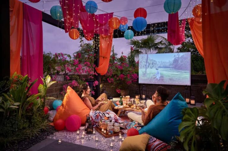Ubud: Starlit Cinema Cozy Bohemian Movie Nights - Why this Experience is Worth Considering