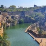 Udaipur: Chittorgarh Fort Day Trip with Lunch & Entry - Visiting the Royal Residences and Sacred Sites