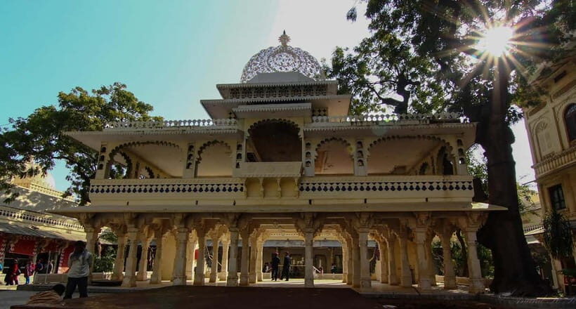 Udaipur: Guided Day Trip to Chittorgarh Fort - Exploring Chittorgarh Fort: What’s Included and What to Expect