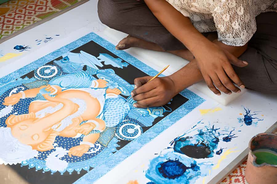 Udaipur Hidden Shopping Tour with Local Artisans - The Itinerary in Detail