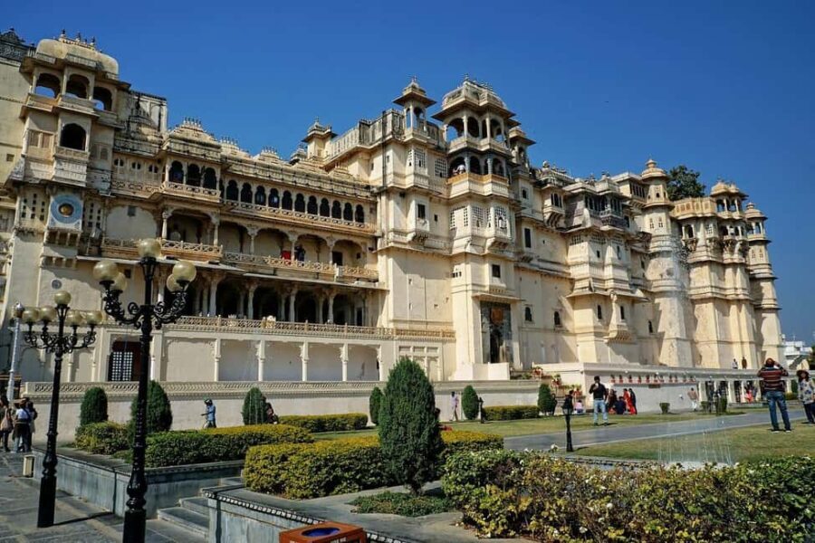 Udaipur: Private Full-Day Sightseeing Tour with Guide - Who Is This Tour Best For?