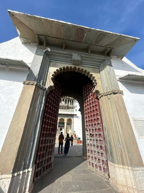 Udaipur: Sajjangarh Monsoon Palace Day Trip with Tickets - Is It Worth the Price?