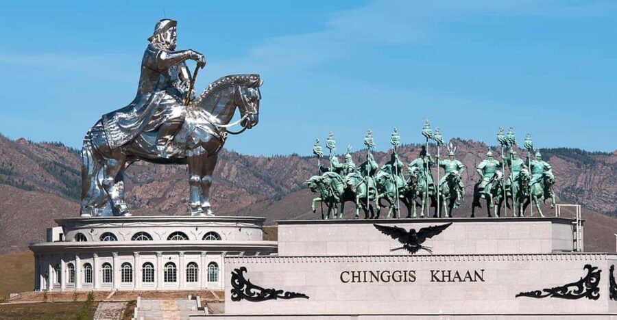 Ulaanbaatar: Chinggis Khan Statue and National Park Day Trip - What Makes This Tour Stand Out?