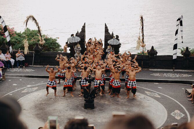 Uluwatu Temple Sunset Tour & Dinner at Jimbaran Bay - A Deep Dive into the Experience