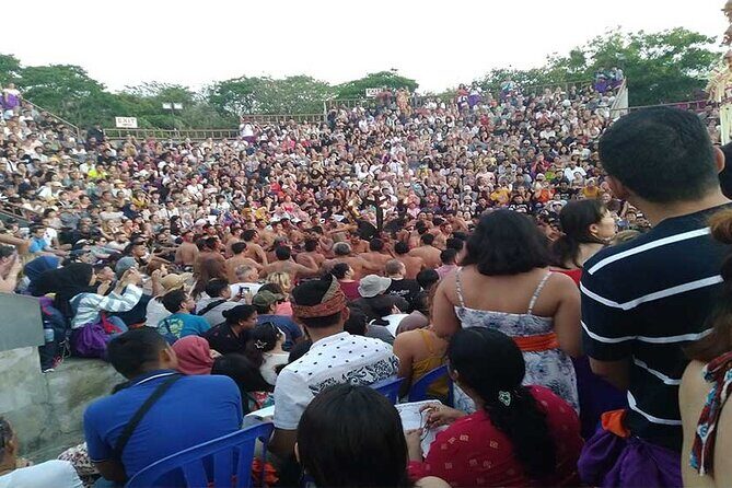 Uluwatu Temple with Sunset Tours - Discovering Bali’s Iconic Highlights in Half a Day