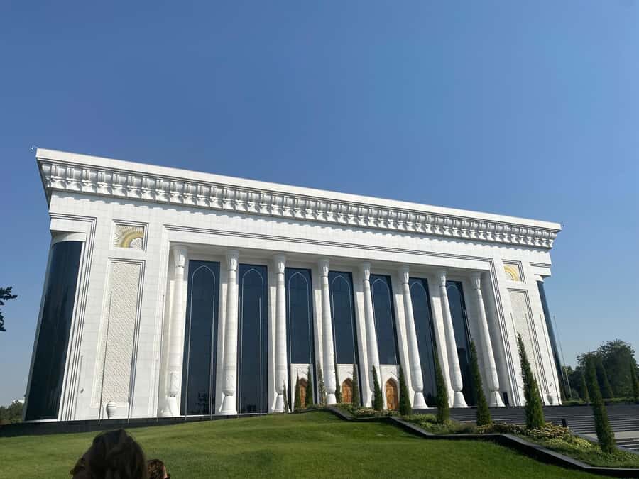 Uzbekistan: 7-Day Tour of Khiva, Bukhara, and Samarkand - Journey to Bukhara: Desert and River Landscapes