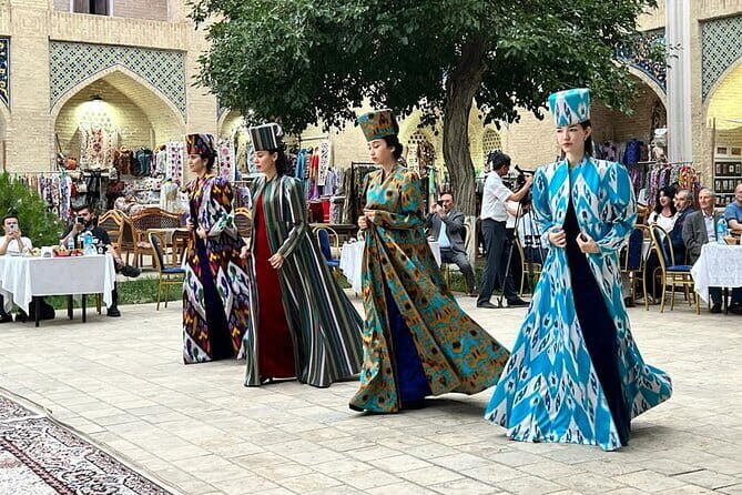 Uzbekistan Private Tour 6 Days - Day 3: Khiva to Bukhara, via the Kizilkum Desert