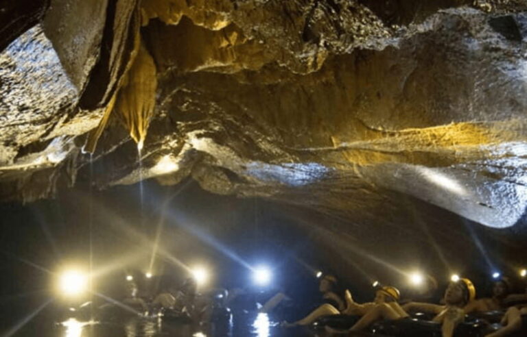 Vang Vieng: Kayaking&Zipline&Cave Tubing&cave tour - Practical Tips for Your Day