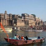 Varanasi: Full-Day Sightseeing Tour with Guide & Boat Ride - Practical Details and Tips