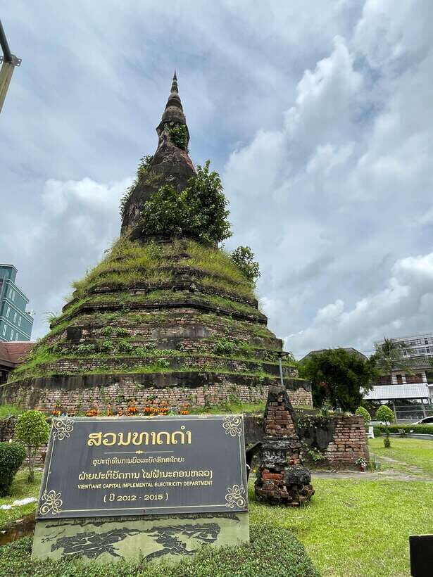 Vientiane: Half-Day City Tour with Patuxai and Buddha Park - What’s Included and What’s Not