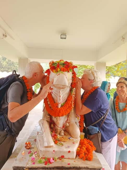 Visit the 3 largest temples in Benares - Is This Tour Worth It?