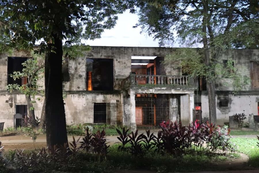 Viva Old Manila: Intramuros Walking Tour - Exploring Intramuros: A Guided Walk