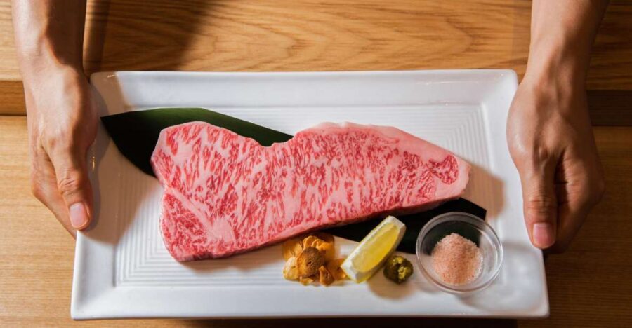 Wagyu & Sake 8 Course Tasting Dinner in Shinjuku - Why You Should Consider This Experience