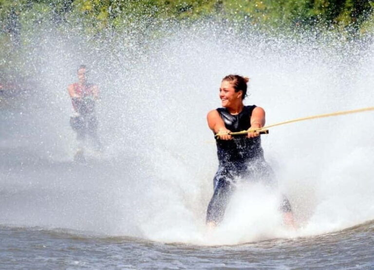 Water Skiing in Pasikudah - Who Will Love This Experience?