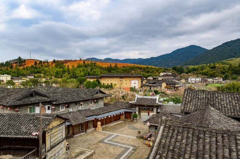 Xiamen: Yunshuiyao Ancient Town and Tulou Day Trip - Practical Details & Tips