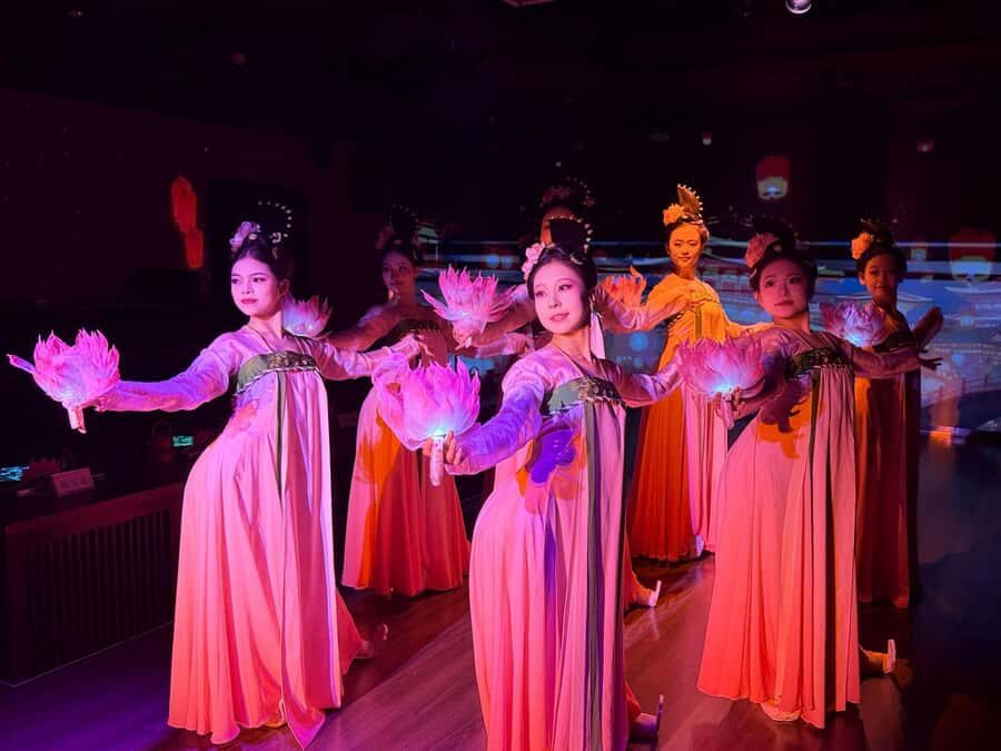 Xi'an Ancient Capital Blessings | Lotus Elegant Feast - Who Will Enjoy This Experience?