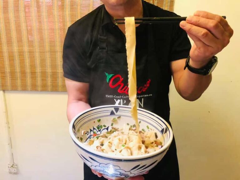 Xi'an Biangbiang Noodles Cooking Class + Spice Market Visit - Overview of the Experience