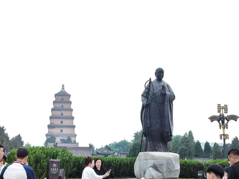 Xi'an: City Wall+Giant Wild Goose Pagoda 1 Day Tour - The Experience for Different Types of Travelers