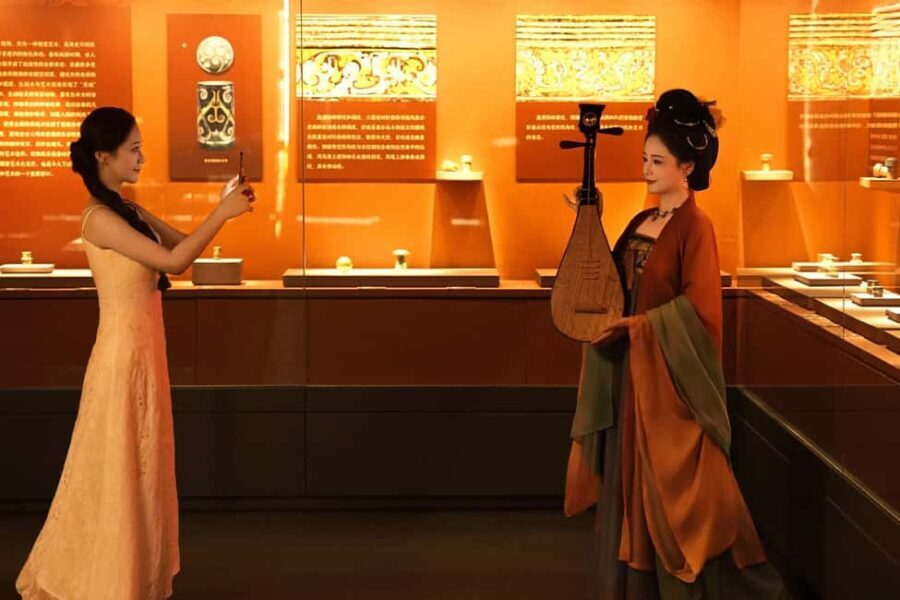 Xian: Hanfu Costume Experience & Ancient-Modern Photoshoot - A Closer Look at the Itinerary