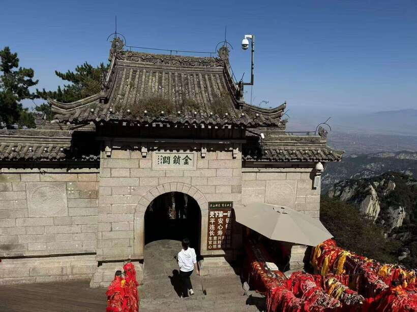 Xi'an: Hua Shan Mountain Private day Tour - Why This Tour Stands Out