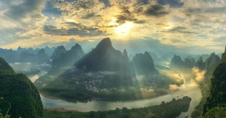 Xianggong Hill: Iconic Sunrise Photography Tour - Why This Tour Is Special