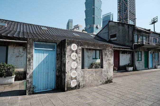 Xiangshan Hiking Trail and Huaxi Street Massage Experience - Who Will Enjoy This Tour?