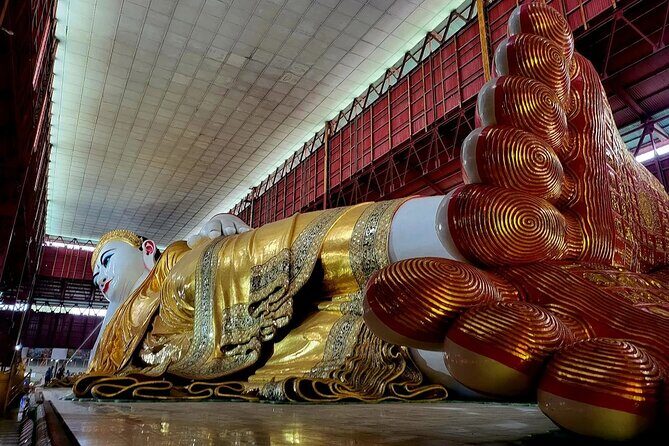 Yangon Private Tour  Buddha, Market & Shwedagon Sunset - Relaxing Break at Kandawgyi Park