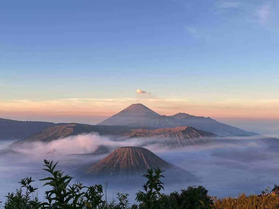 Yogyakarta: 4 Day Borobudur Climb up, Prambanan Bromo & Ijen - FAQ