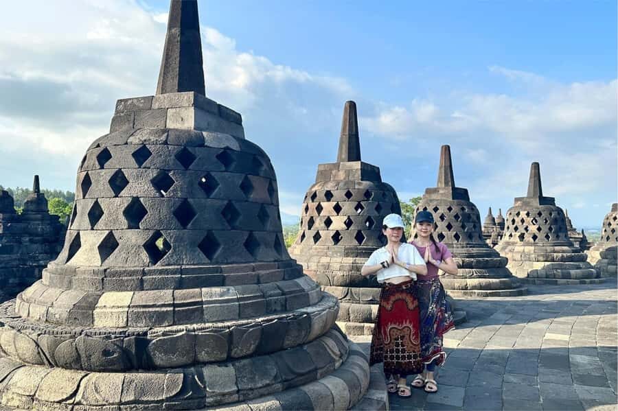 Yogyakarta: Borobudur Climb-up & Selogriyo Paddy Field Tour - Guides and Personal Touches