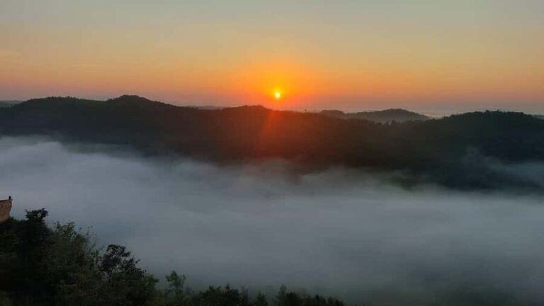 Yogyakarta: Borobudur-Prambanan, Start w/ Sunrise Over Cloud - Exploring Prambanan in Peace