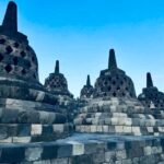 Yogyakarta: Borobudur Prambanan Temple Tour and Entry Ticket - Exploring Borobudur: The Magnificent Buddhist Wonder