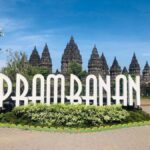Yogyakarta: Borobudur Prambanan Temple Tour and Entry Ticket - Borobudur: The Largest Buddhist Temple in the World