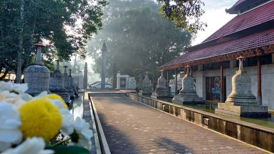 Yogyakarta: Borobudur & Prambanan Temple Tour with Tickets - Why This Tour Stands Out  