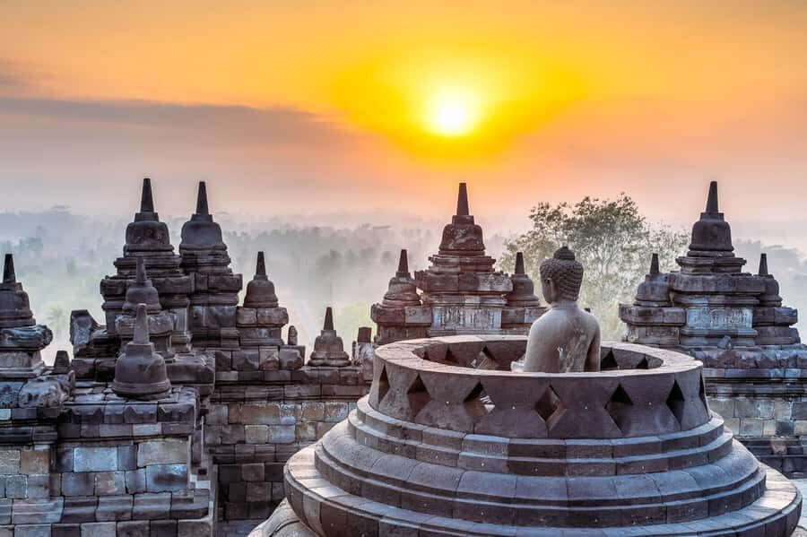 Yogyakarta: Borobudur Sunrise Climb and Prambanan Guided - Exploring the Magnificent Borobudur Temple