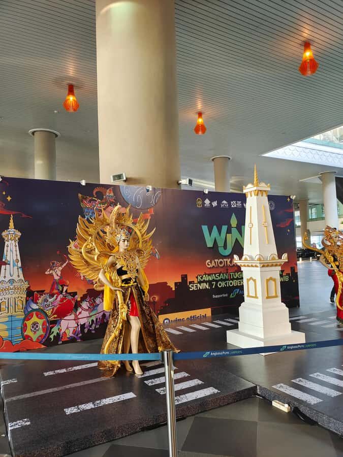 Yogyakarta Cycling tour with lunch - The Cultural and Scenic Highlights