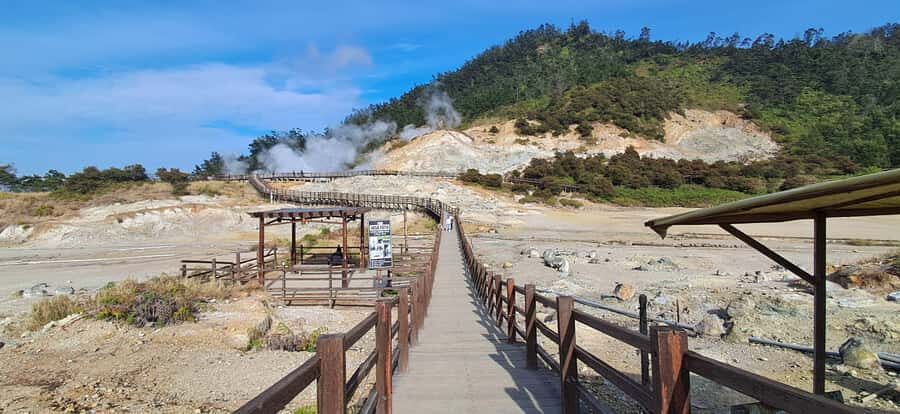 Yogyakarta : Dieng Plateau Tour (Natural Beauty of Java) - The Experience on the Ground: What Travelers Are Saying