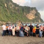 Yogyakarta: Half-Day Sand Dune Adventure & Sunset Live Show - Comparing Value and Experience