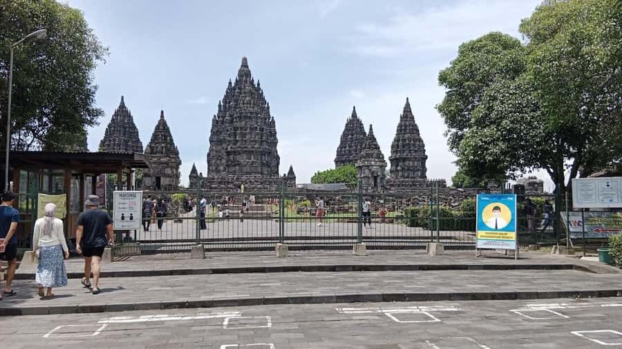 Yogyakarta Heritage : Borobudur, Mt. Merapi, Prambanan Tour - What’s Included and What to Prepare