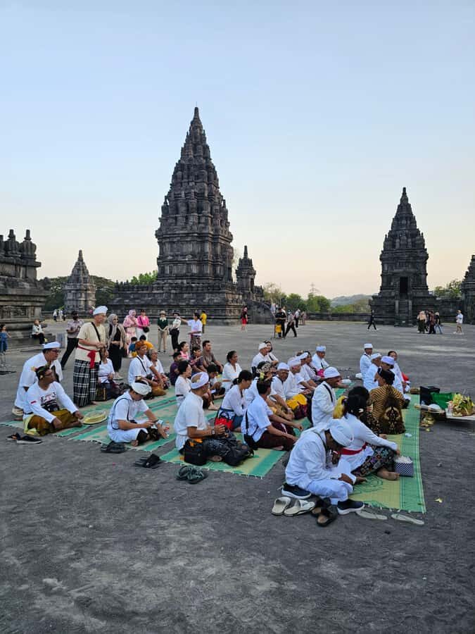 Yogyakarta Highlights: Merapi Volcano & Temples Tour - Why This Tour Offers Good Value