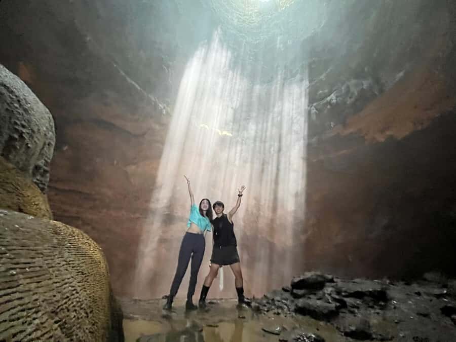 Yogyakarta: Jomblang & Pindul Cave Guided Adventure - Lunch and Transition to Pindul Cave