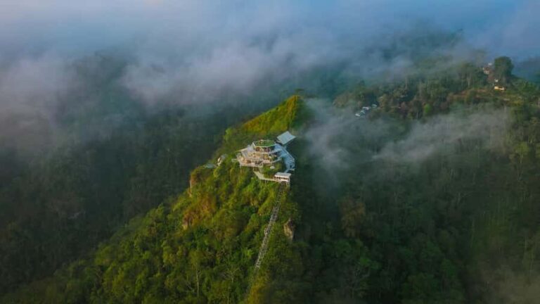 Yogyakarta: Manoreh Sunrise, Borobudur & Prambanan Temple - Practical Details and Tips