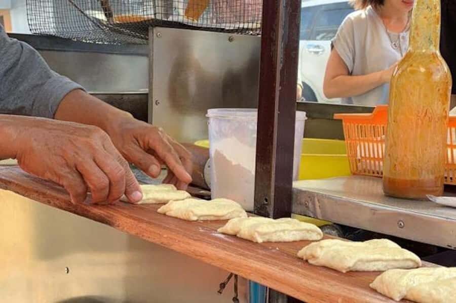 Yogyakarta: Morning Walk and Food Tour - Practical Tips