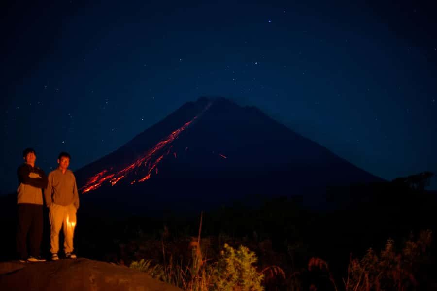 Yogyakarta: Mount Merapi Night Lava Tour with Photographer - What Makes This Tour Stand Out?