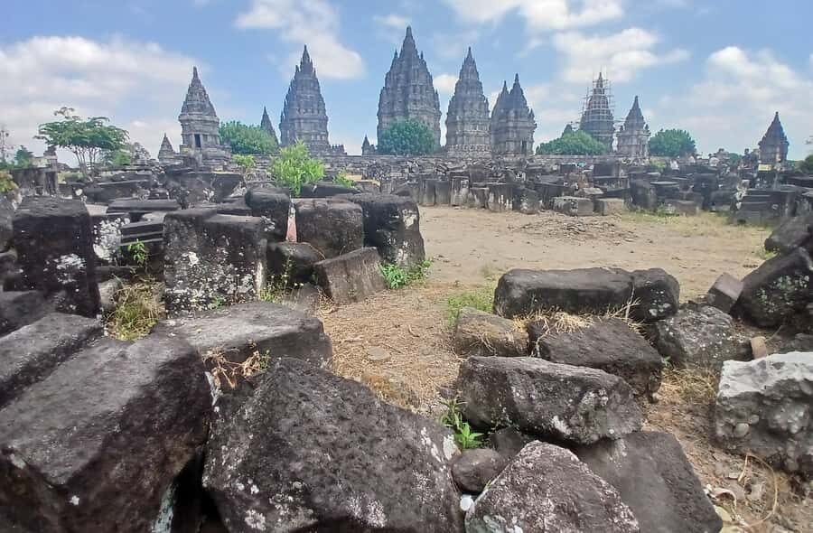 Yogyakarta: Prambanan Temple Guided Tour with Pickup - What Makes This Tour Special?