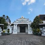 Yogyakarta Private Tour Prambanan Temple and Sultan Palace - A Deep Dive into the Itinerary and What You’ll Experience