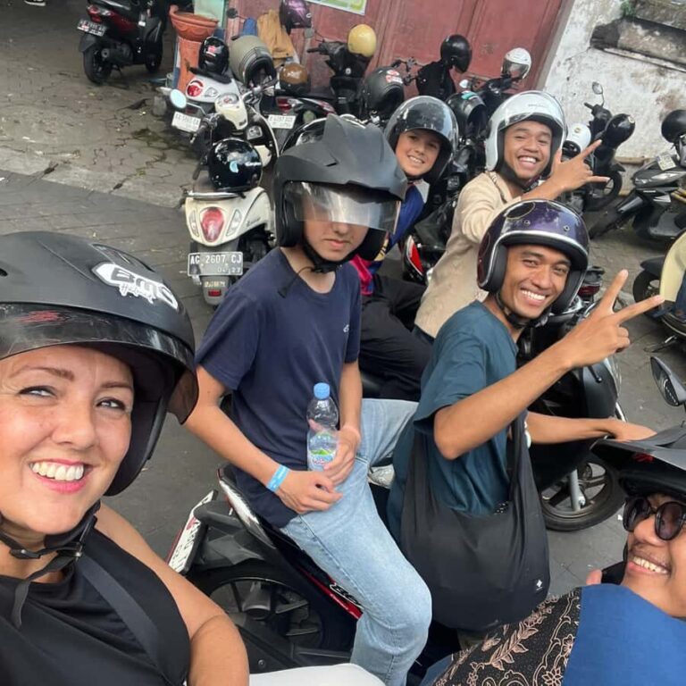 Yogyakarta Scooter Tour & Taste Local Food  Morning/Evening - The Sum Up: Who Is This Tour Perfect For?