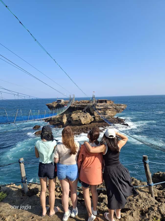 Yogyakarta: Timang Beach, Pindul Cave, & Drone Tour - Practical Aspects